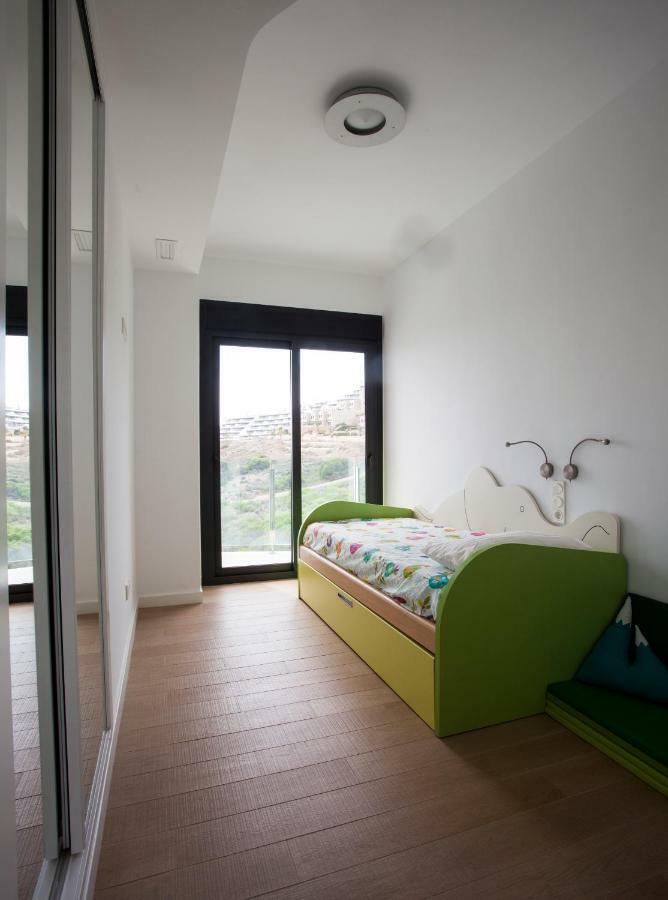 Great Views First Line Teleworkers And Families Unforgetable Apartment 阿勒纳勒斯德尔索尔 外观 照片