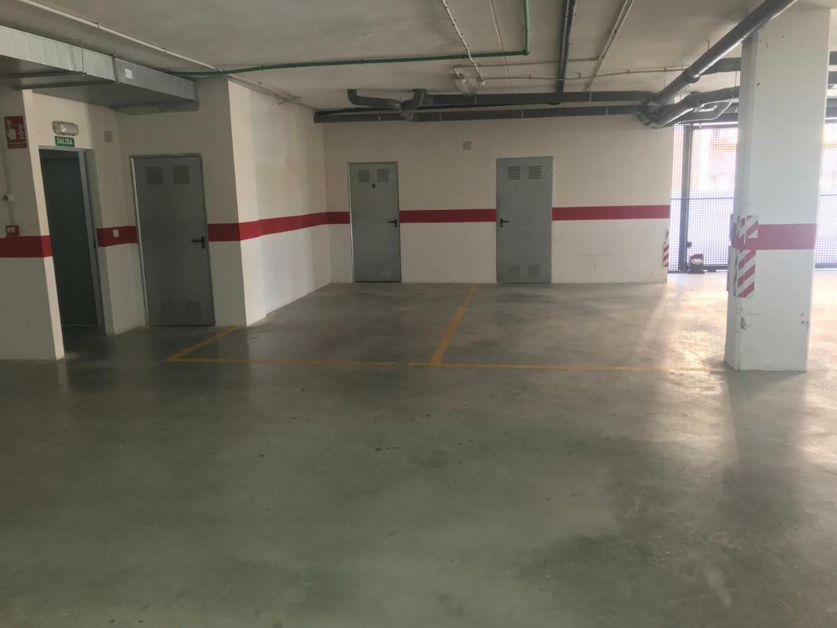 Great Views First Line Teleworkers And Families Unforgetable Apartment 阿勒纳勒斯德尔索尔 外观 照片
